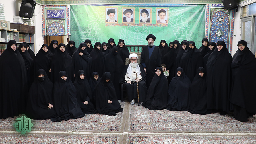 معاونین حوزه‌های علمیه خواهران سراسر کشور با حضرت آیت‌الله سیبویه دیدار کردند