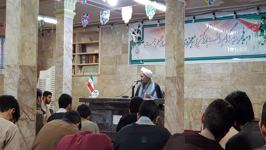 نشست بصیرتی مدرسه علمیه امام حسین علیه السلام