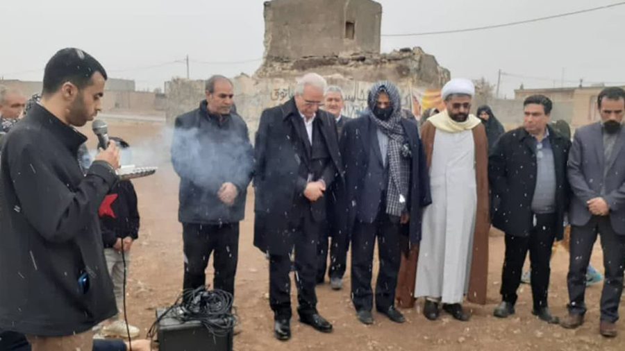 کلنگ احداث ۱۲ واحد مسکونی در روز مبعث برای نو مزدوجین